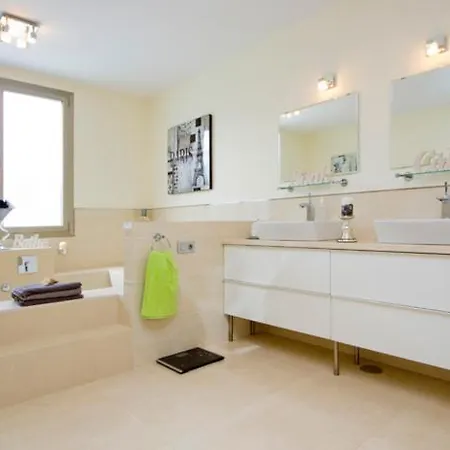 Casa Taburiente - 4 Bedroom Luxury - Well Furnished Interior - Perfect For Families Villa *