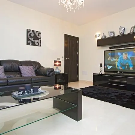 Casa Taburiente - 4 Bedroom Luxury - Well Furnished Interior - Perfect For Families Willa *
